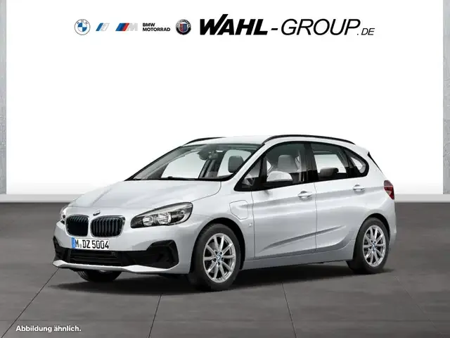 BMW 225