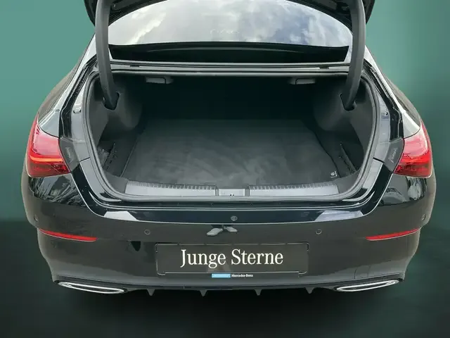 Mercedes-Benz CLA 220
