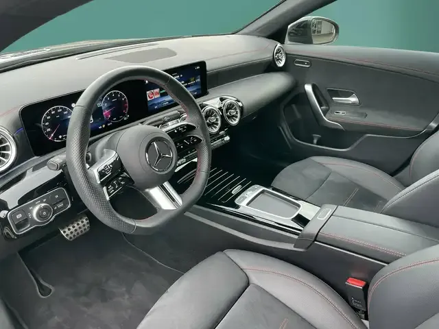 Mercedes-Benz CLA 220