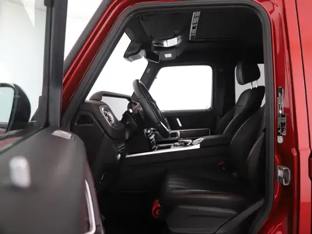 Mercedes-Benz G 500
