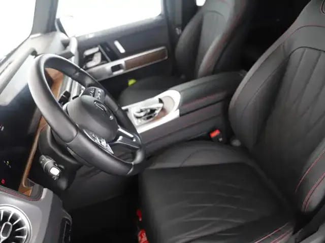 Mercedes-Benz G 500