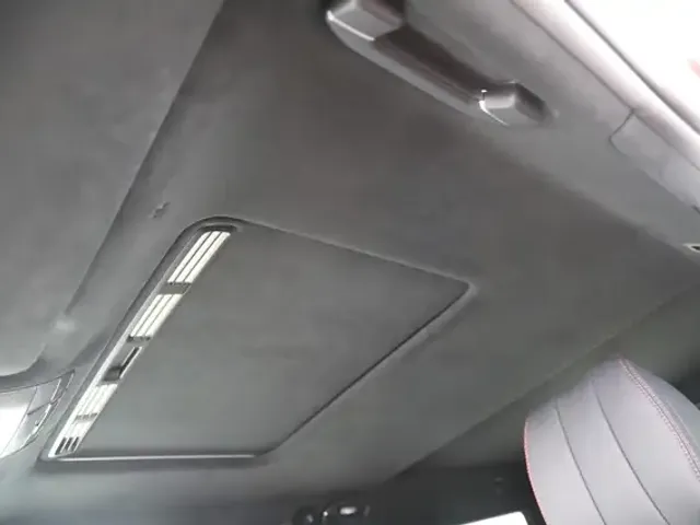 Mercedes-Benz G 500