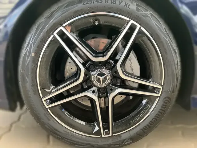 Mercedes-Benz C 180