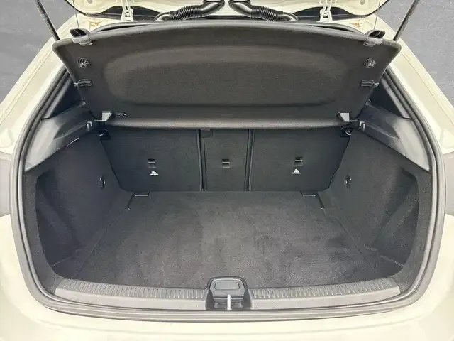 Mercedes-Benz 200