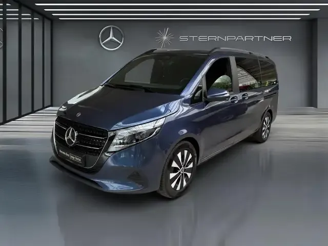 Mercedes-Benz V 250