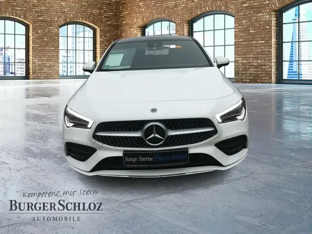 Mercedes-Benz CLA 250