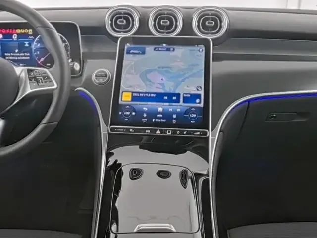 Mercedes-Benz GLC 200