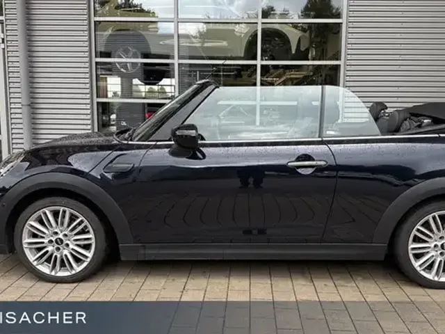 MINI Cooper Cabrio