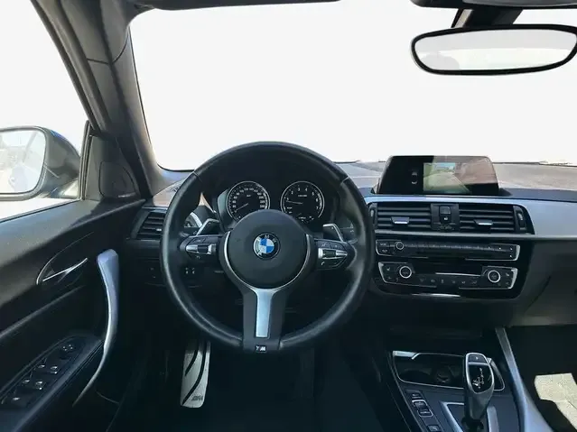 BMW 230
