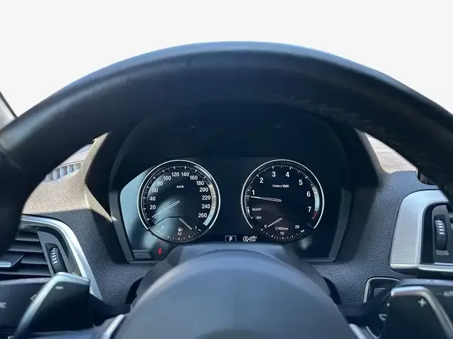BMW 230