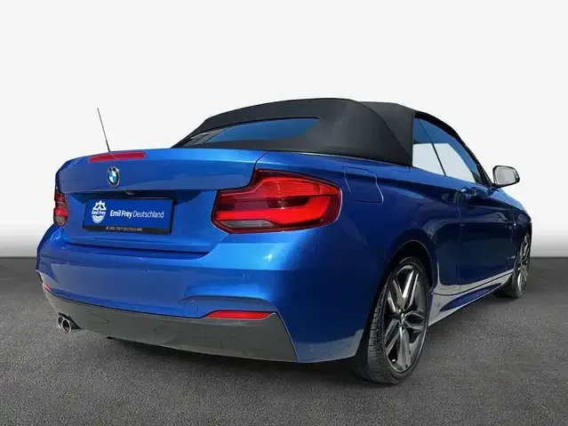 BMW 230