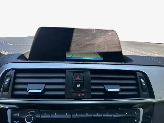 BMW 230
