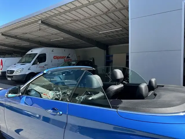BMW 230