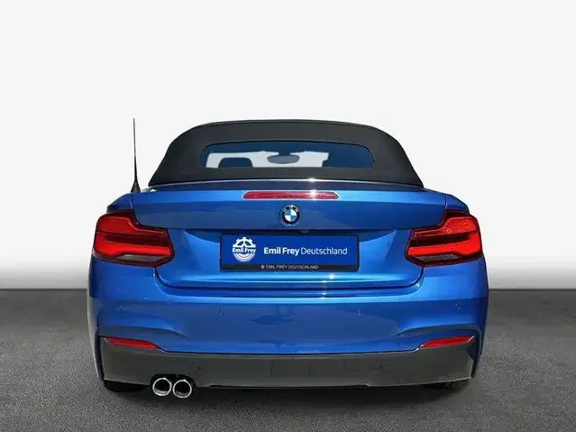 BMW 230