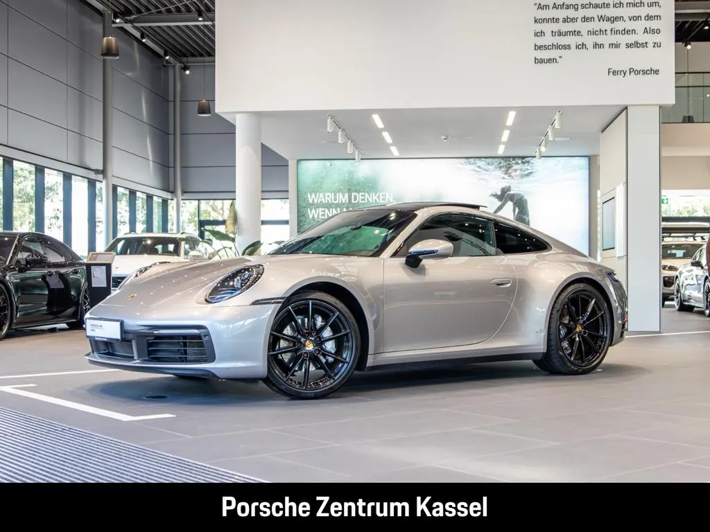 Porsche 992
