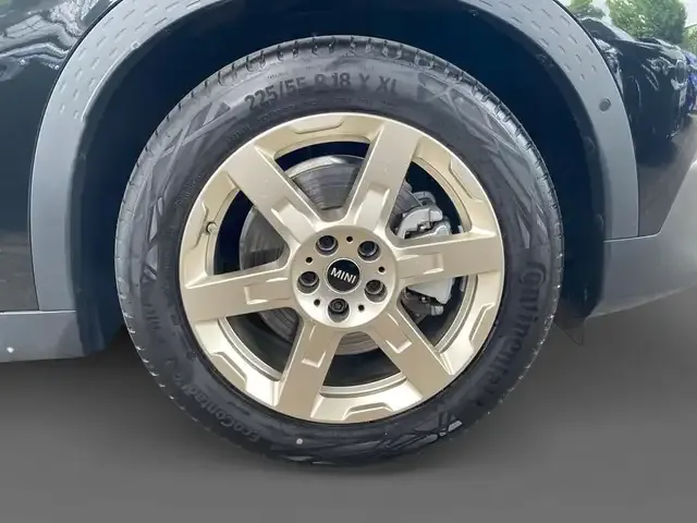 MINI Cooper SE Countryman