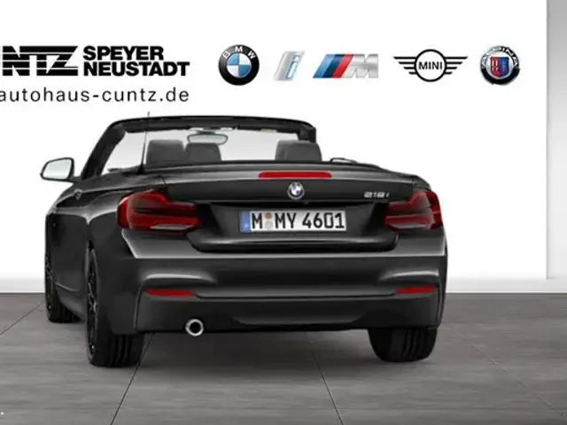 BMW 218