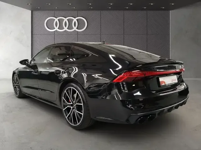 Audi S7