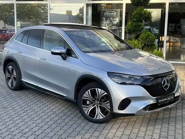 Mercedes-Benz EQE SUV
