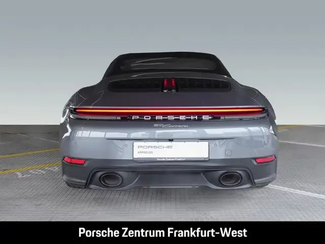 Porsche 992