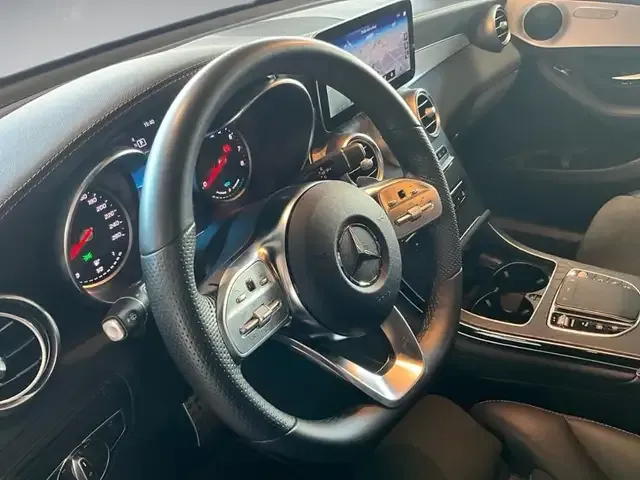 Mercedes-Benz GLC 200