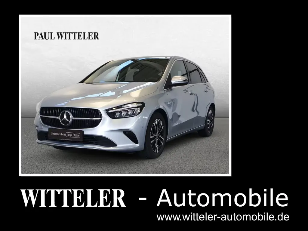 Mercedes-Benz B 180