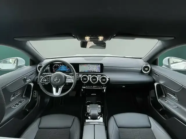 Mercedes-Benz CLA 180