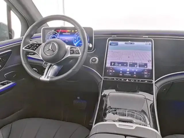 Mercedes-Benz EQE SUV