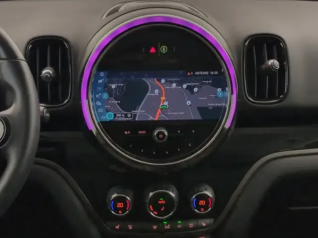 MINI Cooper SE Countryman