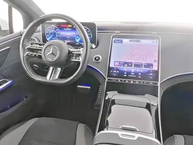 Mercedes-Benz EQE 300
