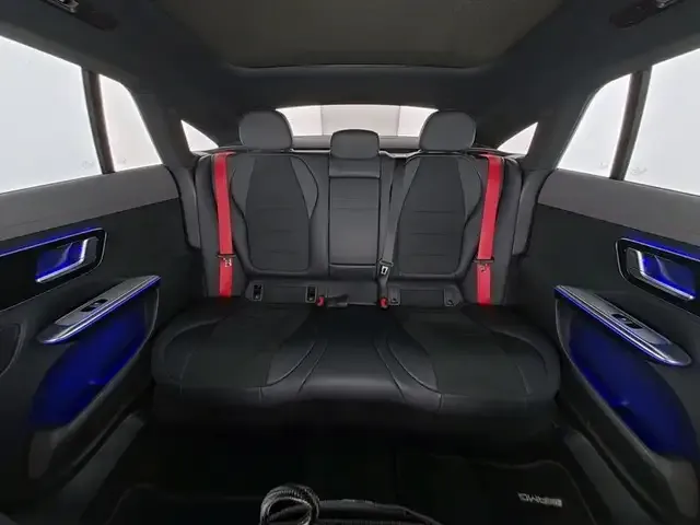Mercedes-Benz EQE 300