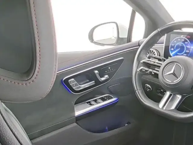 Mercedes-Benz EQE 300