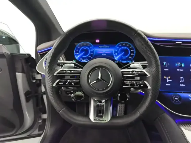 Mercedes-Benz EQE 43