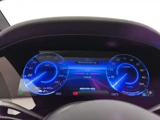 Mercedes-Benz EQE 43