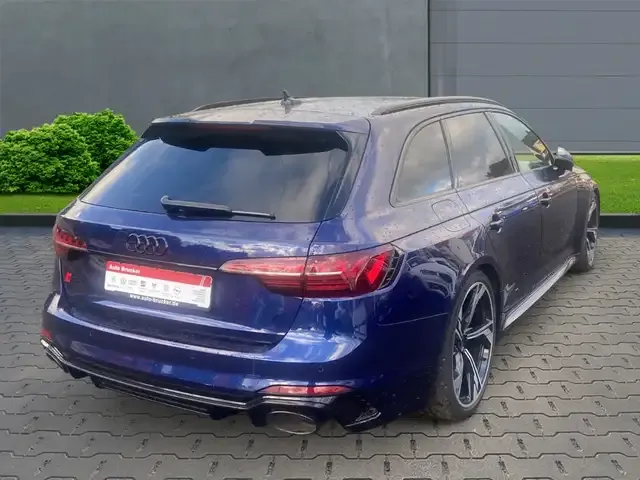 Audi RS4