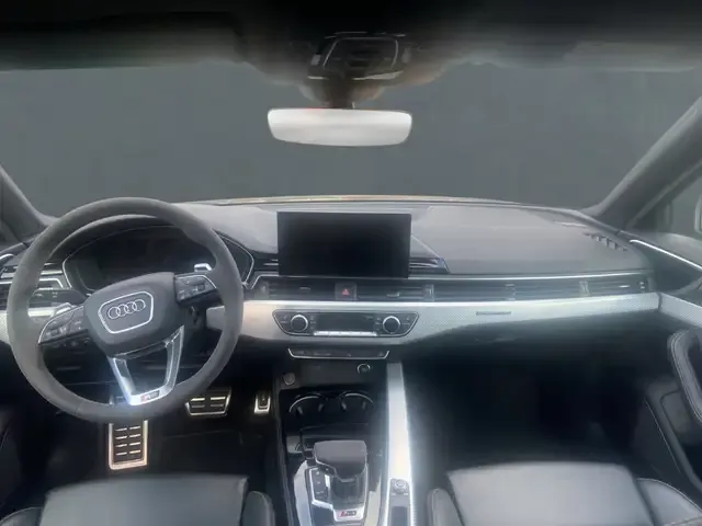 Audi RS4