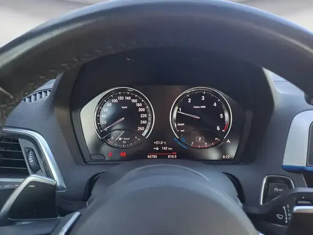 BMW 220