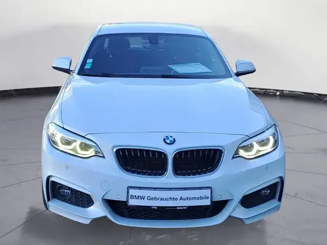 BMW 220