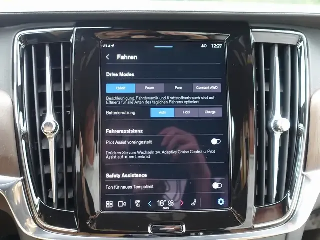 Volvo S90
