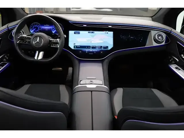 Mercedes-Benz EQE SUV