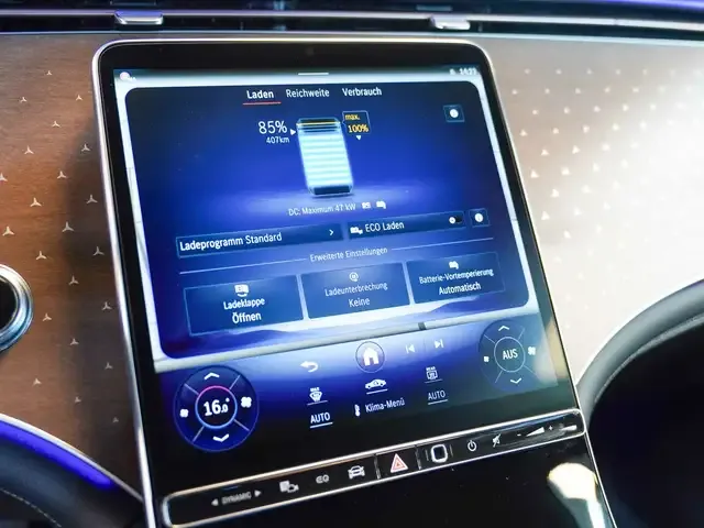 Mercedes-Benz EQE SUV