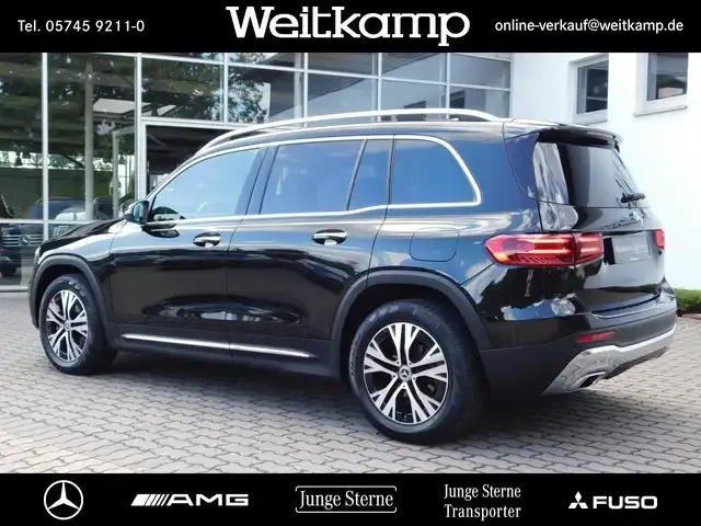 Mercedes-Benz GLB 180