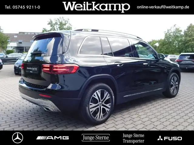 Mercedes-Benz GLB 180