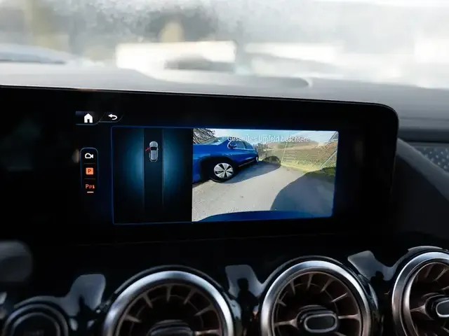 Mercedes-Benz EQA 350