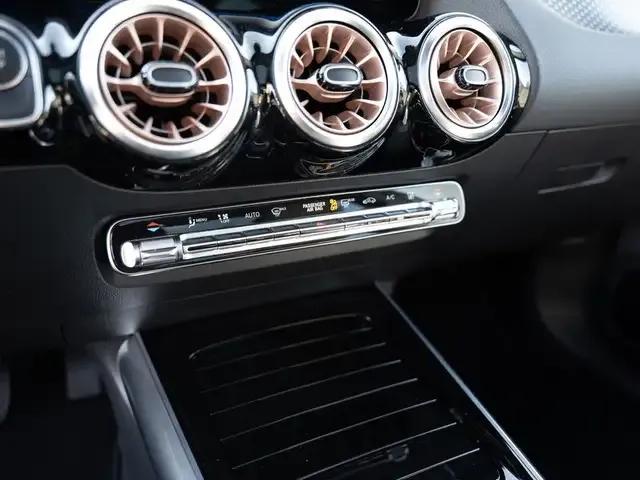 Mercedes-Benz EQA 350