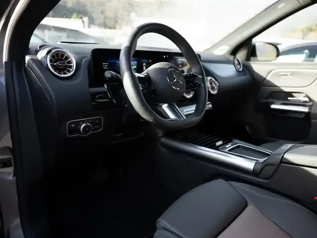 Mercedes-Benz EQA 350