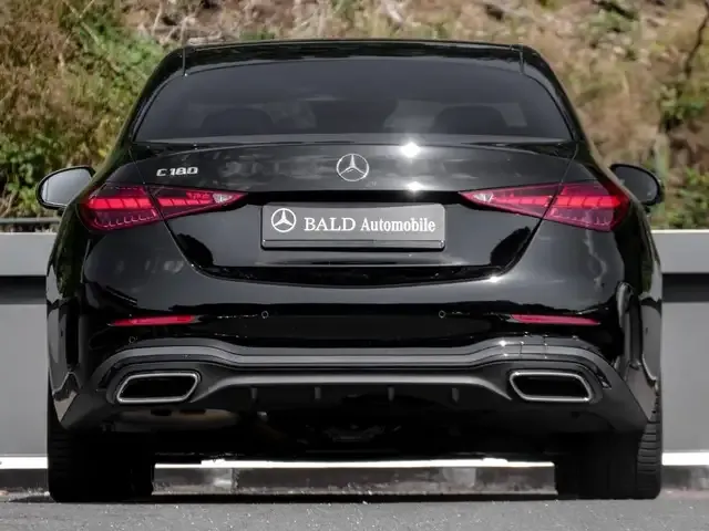 Mercedes-Benz C 180