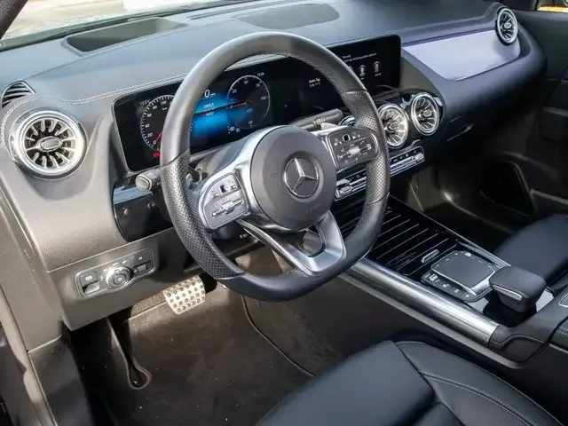 Mercedes-Benz EQA 250