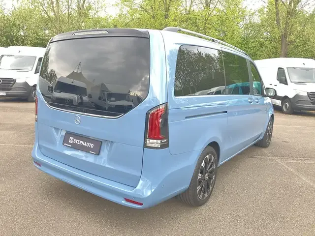 Mercedes-Benz V 250