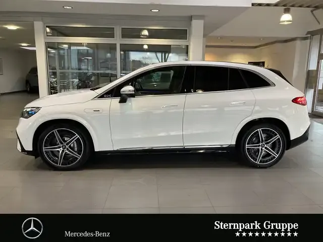 Mercedes-Benz EQE SUV